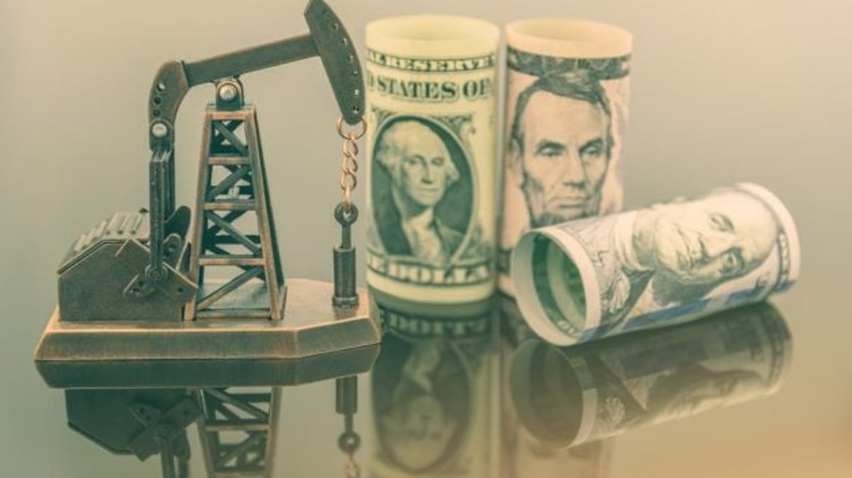 petróleo e dólares
