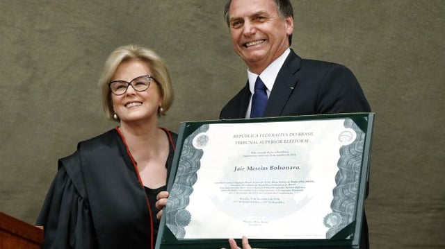 Jair-Bolsonaro-Diplama-TSE