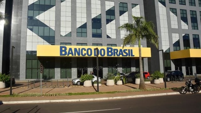 Fachada do edifício sede do Banco do Brasil em Brasília.