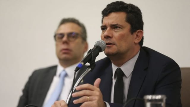 O ministro da Justiça e Segurança Pública, Sergio Moro e o secretário Nacional do Consumidor, Luciano Timm