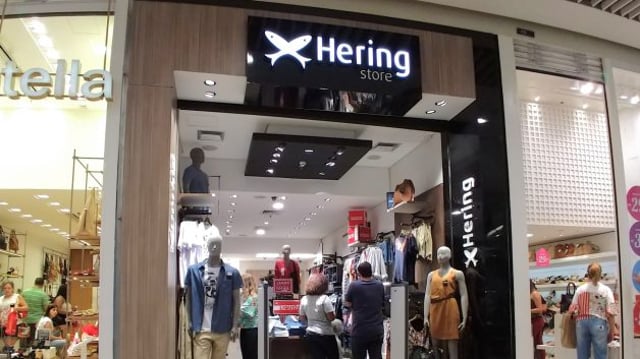 Fachada de loja da Hering
