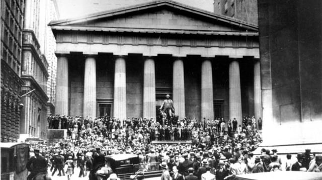 Associated Press Domestic News New York United States 1929 STOCK MARKET CRASH
