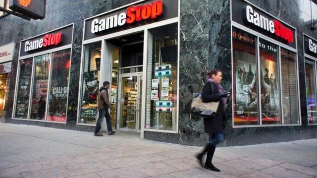 Loja de videogame Gamestop no bairro comercial Herald Square, em Nova York