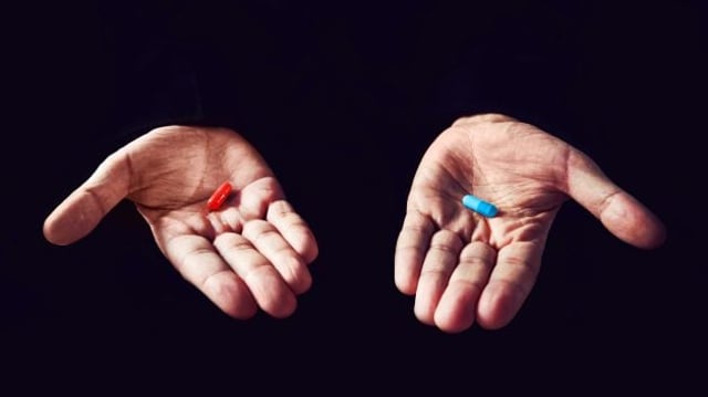 pílula vermelha e pílula azul do filme Matrix