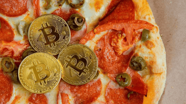 Bitcoin pizza