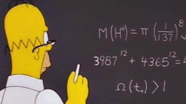 Homer realizando conta em uma lousa