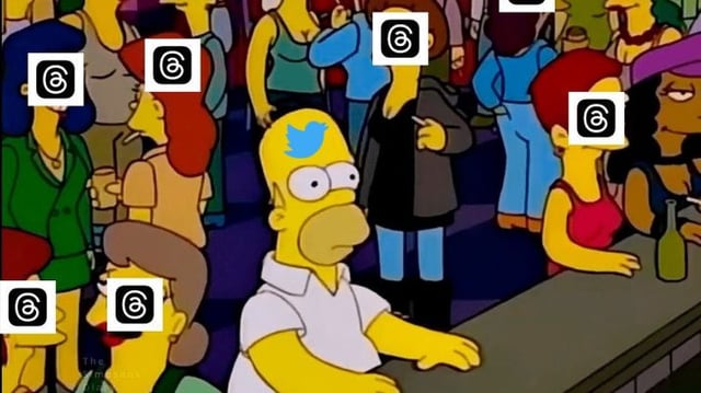 Montagem com Homer, personagem dos Simpsons, com o símbolo do Twitter na testa em um bar cercado de personagens com o rosto do Threads, aplicativo rival