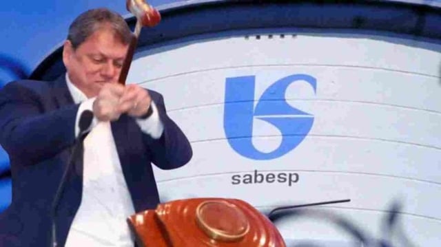 Governador Tarcísio de Freitas comemora privatização da Sabesp (SBSP3)