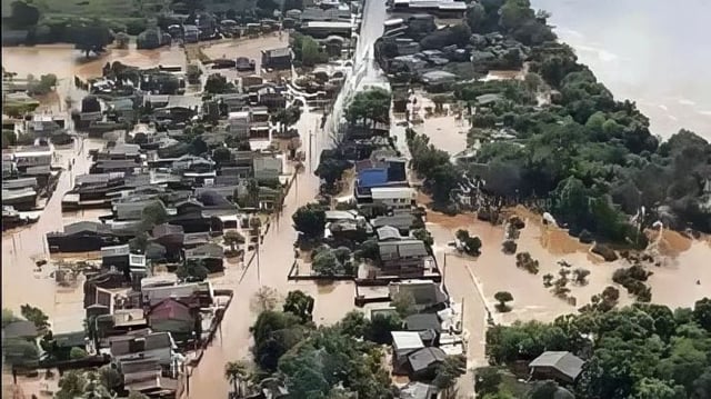 Enchente, desastre natural, efeito climático