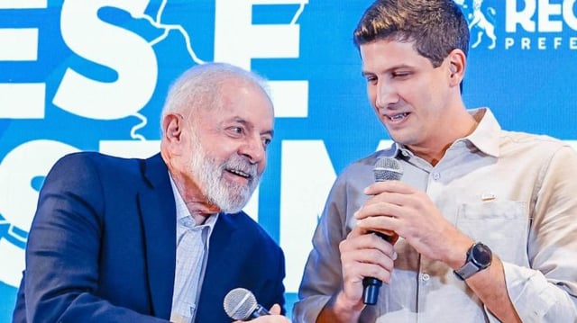 O presidente Lula e João Campos, prefeito do Recife