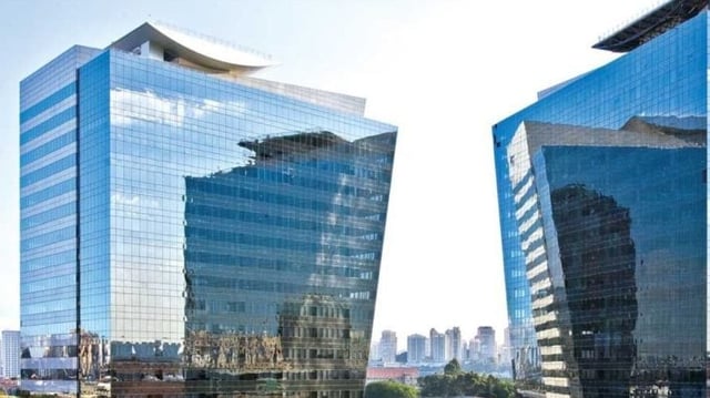 Fotografia de dois dos edifícios do Complexo Rochaverá, no qual investe o fundo imobiliário KNRI11
