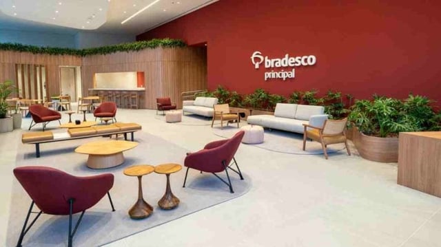 Uma sala do Bradesco Principal