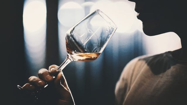 Levantamento preliminar da Organização Internacional da Vinha e do Vinho (OIV) que apontou as 10 principais nações consumidoras da bebida no último ano