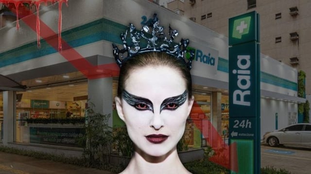 Imagem do filme Cisne Negro, com a protagonista Nina caracterizada diante de uma farmácia da RD Saúde