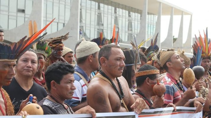 Índios em Brasilia