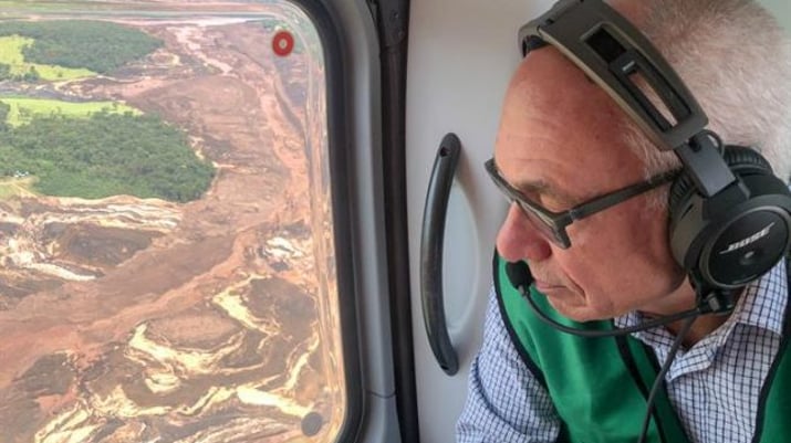 Diretor-Presidente da Vale, Fabio Schvartsman, sobrevoa Brumadinho após rompimento de barragem