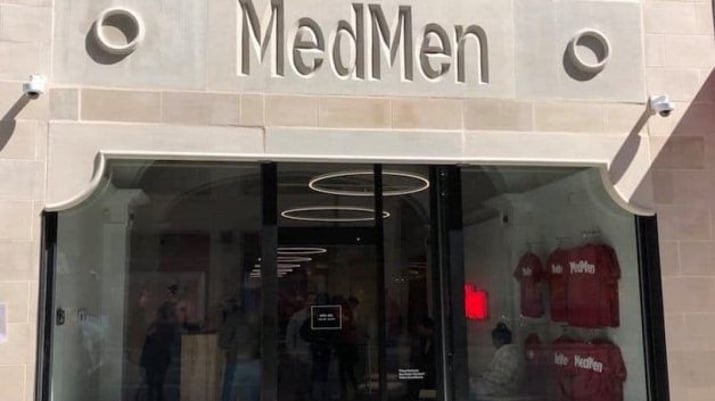Fachada de loja da MedMen