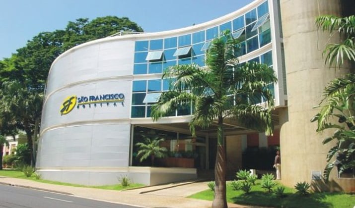 Fachada do Hospital São Francisco, em Ribeirão Preto (SP)