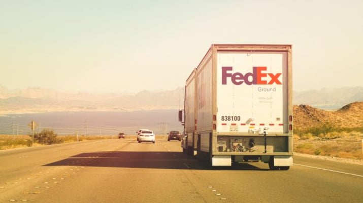 FedEx cancela entregas com a Amazon
