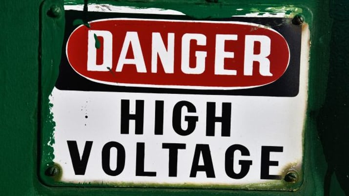 Perigo alta voltagem