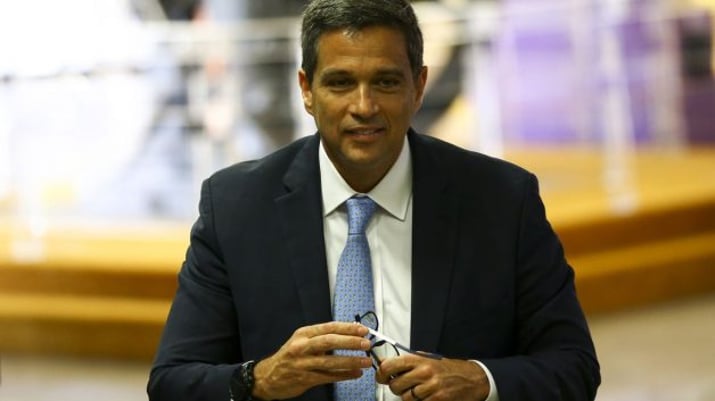 Roberto campos neto, presidente do Banco Central, entidade que mexe na Selic, a taxa básica de juros