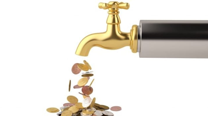 Imagem mostra moedas caindo de torneira, ou seja, dividendos