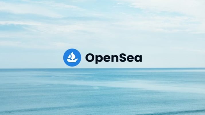 Imagem de um oceano com o logo da OpenSea, plataforma de negociação de NFTs