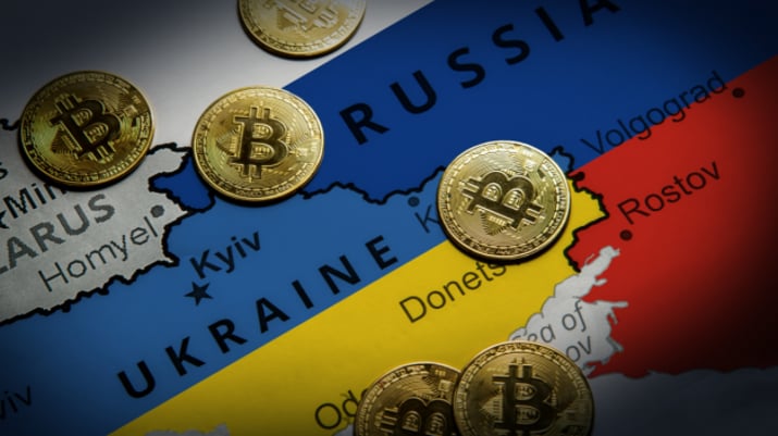 Bitcoin (BTC) e criptomoedas são usados tanto por Rússia quanto por Ucrânia durante a guerra