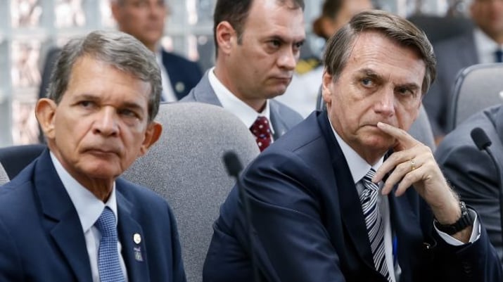 Presidente da Petrobras, General Joaquim Silva e Luna, ao lado do presidente Jair Bolsonaro