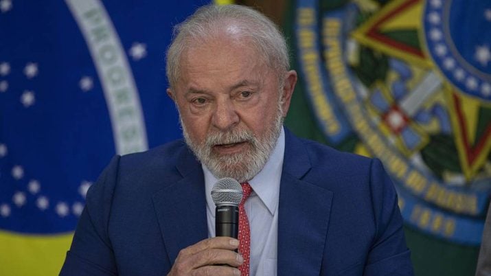 O presidente Luiz Inácio Lula da Silva, participa da reunião de apresentação e assinatura dos decretos que autorizam a regulamentação do Marco Legal do Saneamento