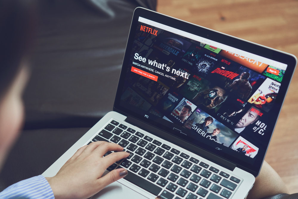 Netflix (NFLX34): O que muda no Brasil? - Inteligência Financeira