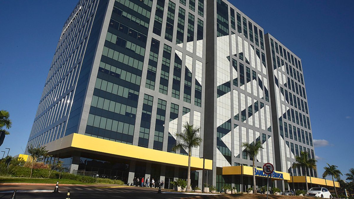 Fachada do edifício sede do Banco do Brasil em Brasília.