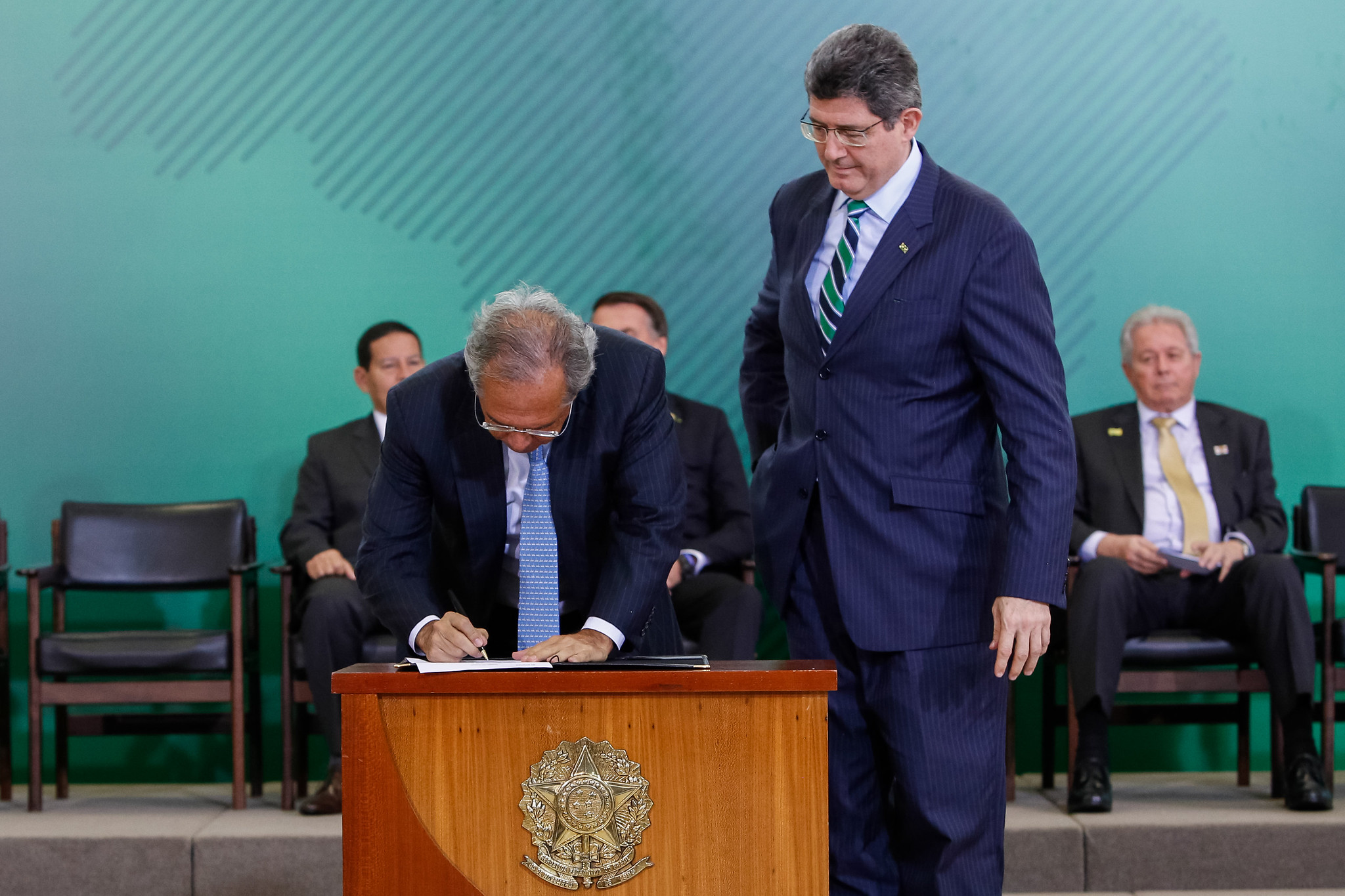 presidente do BNDES, Joaquim Levy e Ministro da Economia, Paulo Guedes.
