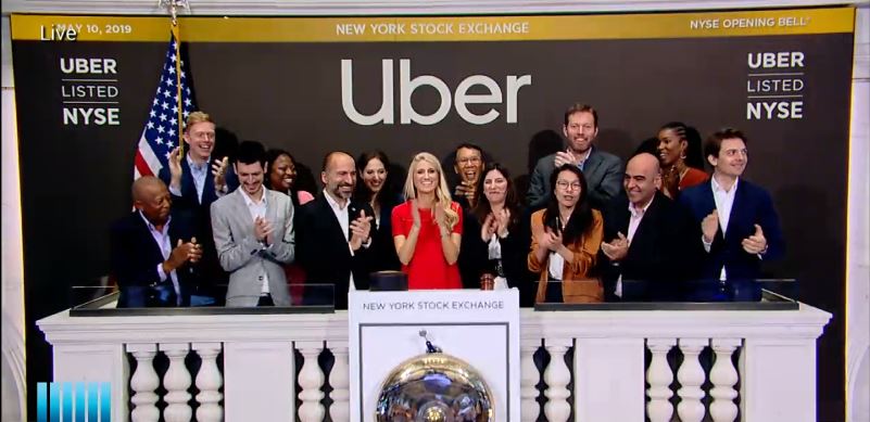 Executivos da Uber participam de cerimônia de estreia das ações na bolsa de Nova York