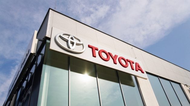 Toyota leads global car sales despite scandals