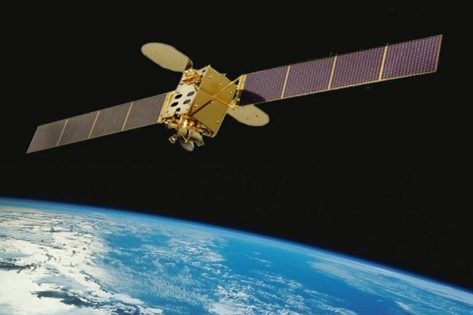 telebras satélite