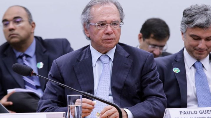 Paulo Guedes está na mira de políticos e associações após chamar funcionários públicos de "parasitas"