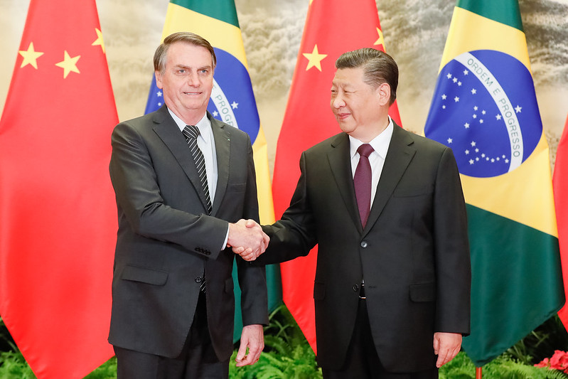 Presidente da República, Jair Bolsonaro, acompanhado do Senhor Xi Jinping, Presidente da República Popular da China, posam para fotografia