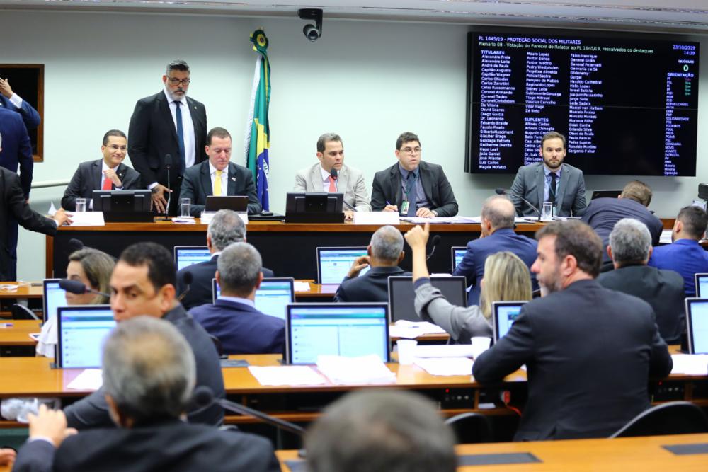 Comissão Especial sobre a reforma da Previdência dos militares