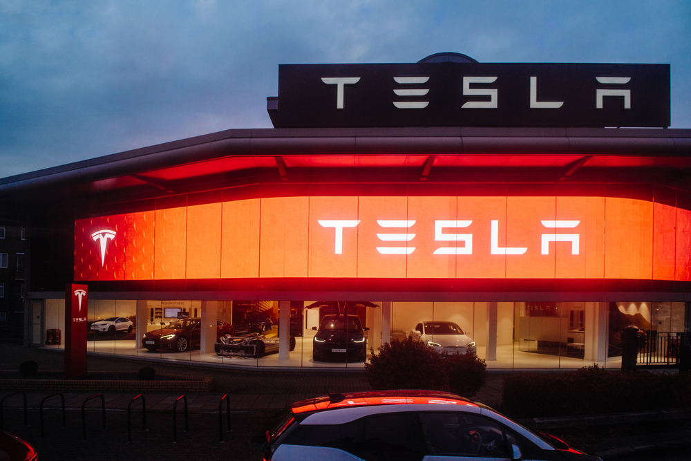Entrega de veículos da Tesla (TSLA34) recua no segundo trimestre e vem abaixo da expectativa do mercado