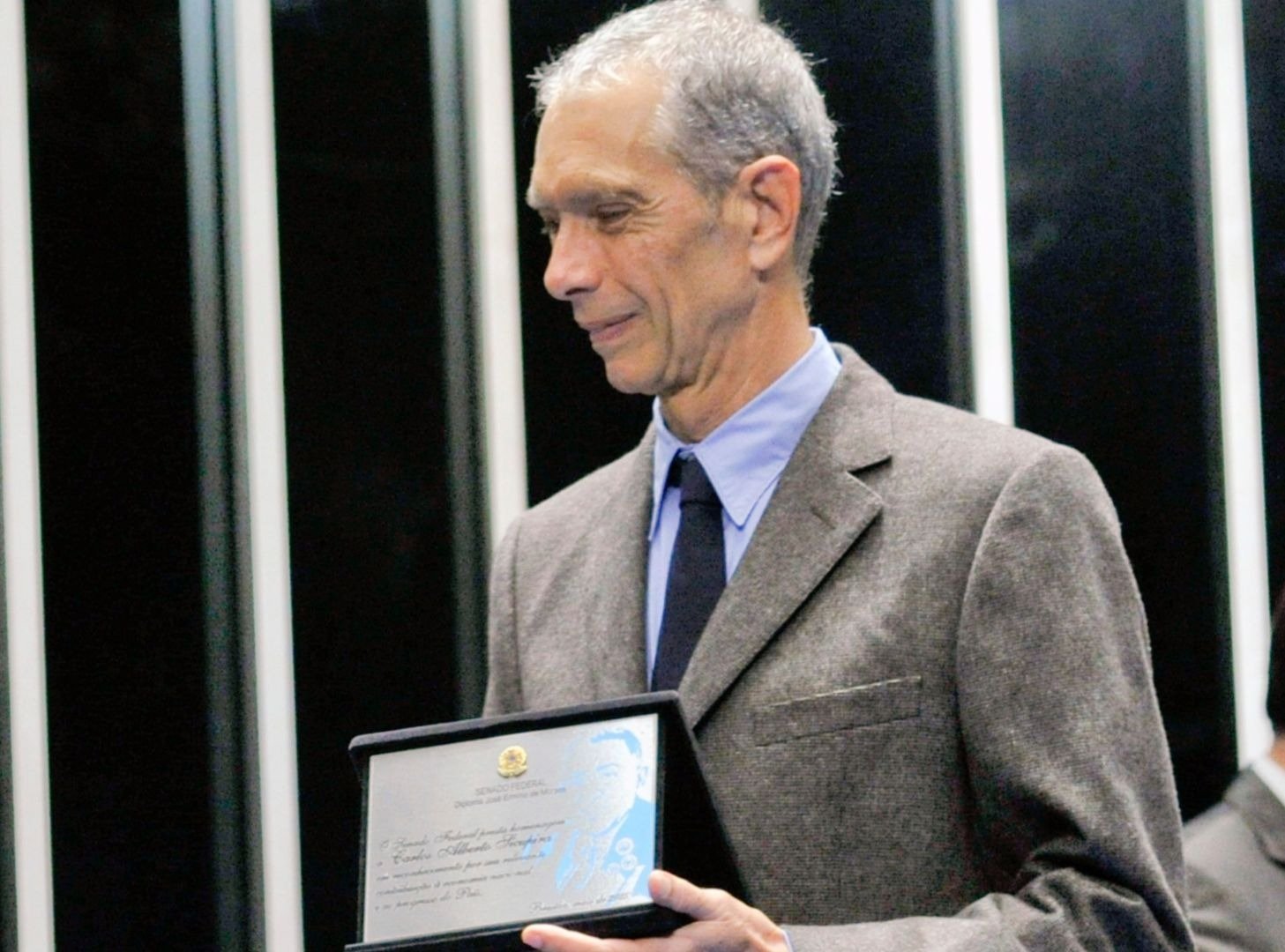 Beto Sicupira recebe homenagem no Senado Federal em 2015