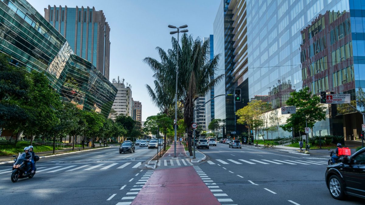 Av. Brigadeiro Faria Lima, em São Paulo, onde estão localizados alguns dos imóveis de fundos imobiliários