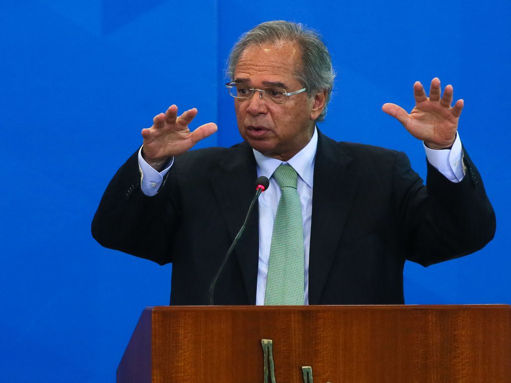 O ministro da Economia, Paulo Guedes, em ocasião do lançamento da nova linha de crédito imobiliário com taxa fixa da Caixa Econômica Federal, em 20 de fevereiro de 2020