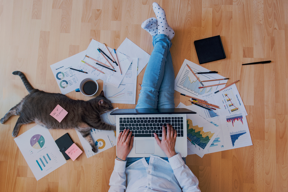 home office, modelo híbrido, trabalho