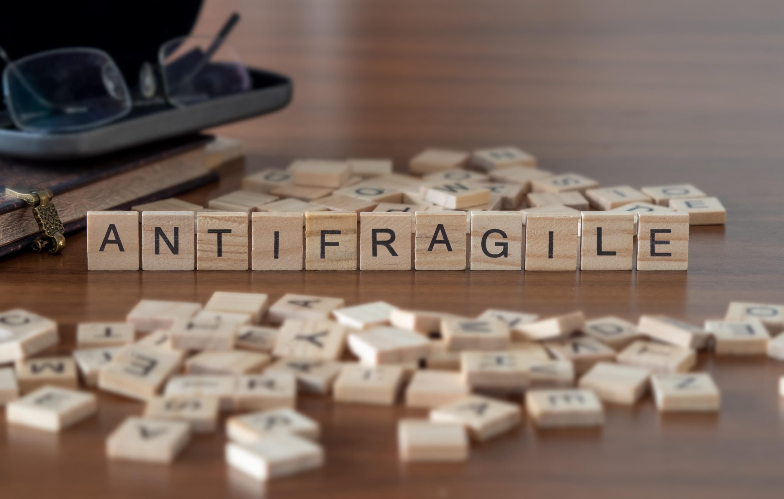 antifragil