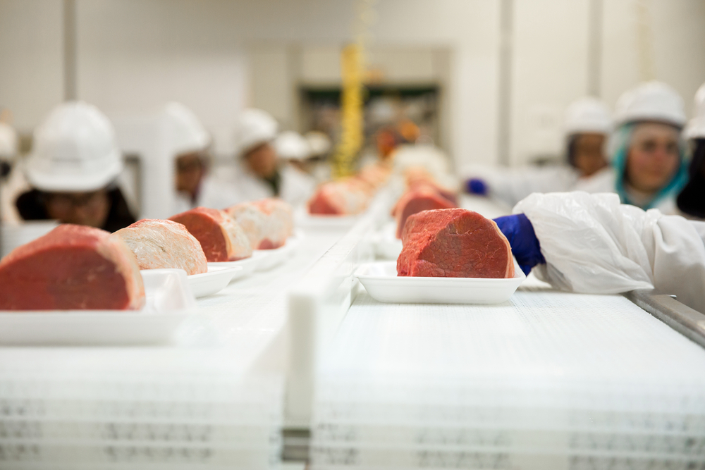 Carne bovina em frigorífico