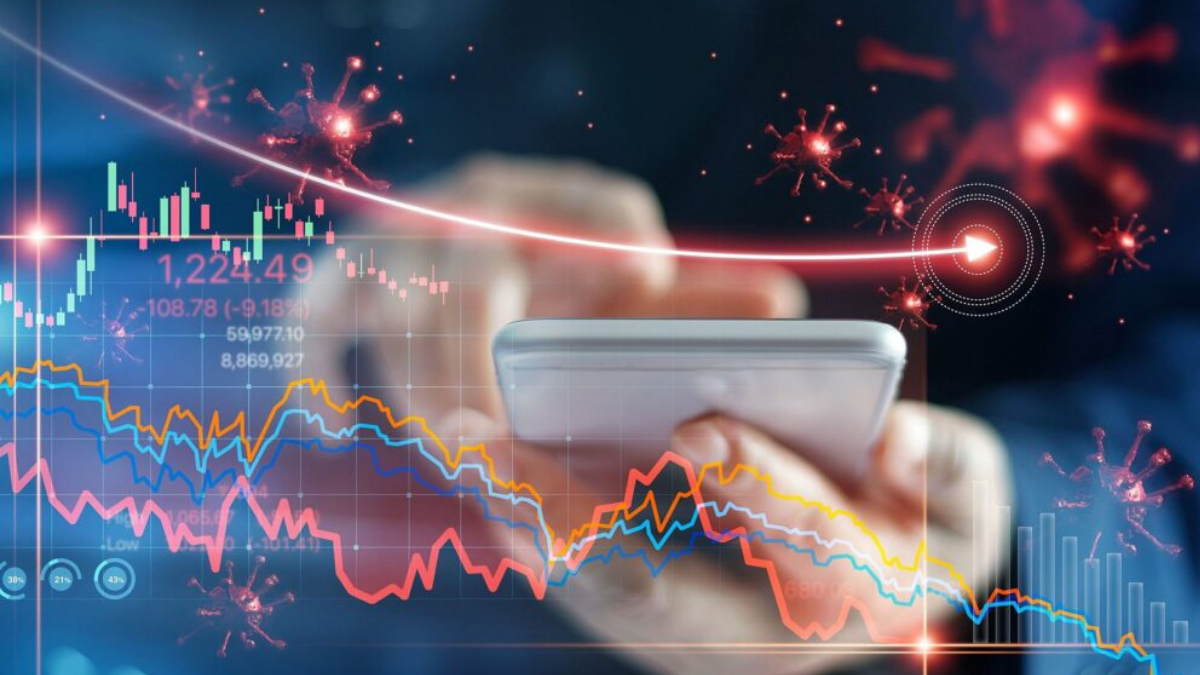 Pessoa mexendo num celular com gráficos de linha ao fundo, simulando oscilações de preço; simboliza os fundos de investimento, que recentemente receberam novas determinações via Resolução 175 da CVM