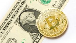 Bitcoin (BTC) vai substituir o dólar? Bilionário diz que sim — veja em quanto tempo