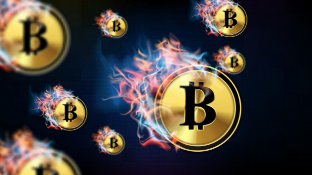 Bitcoin (BTC) em forte queda pegando fogo