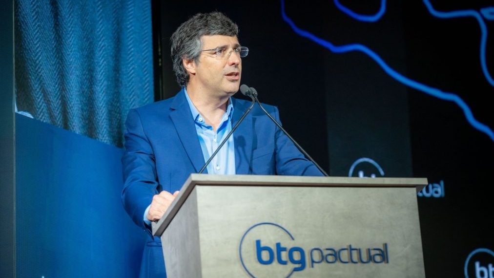 André Esteves, sócio sênior do BTG Pactual, discursa na CEO Conference 2022